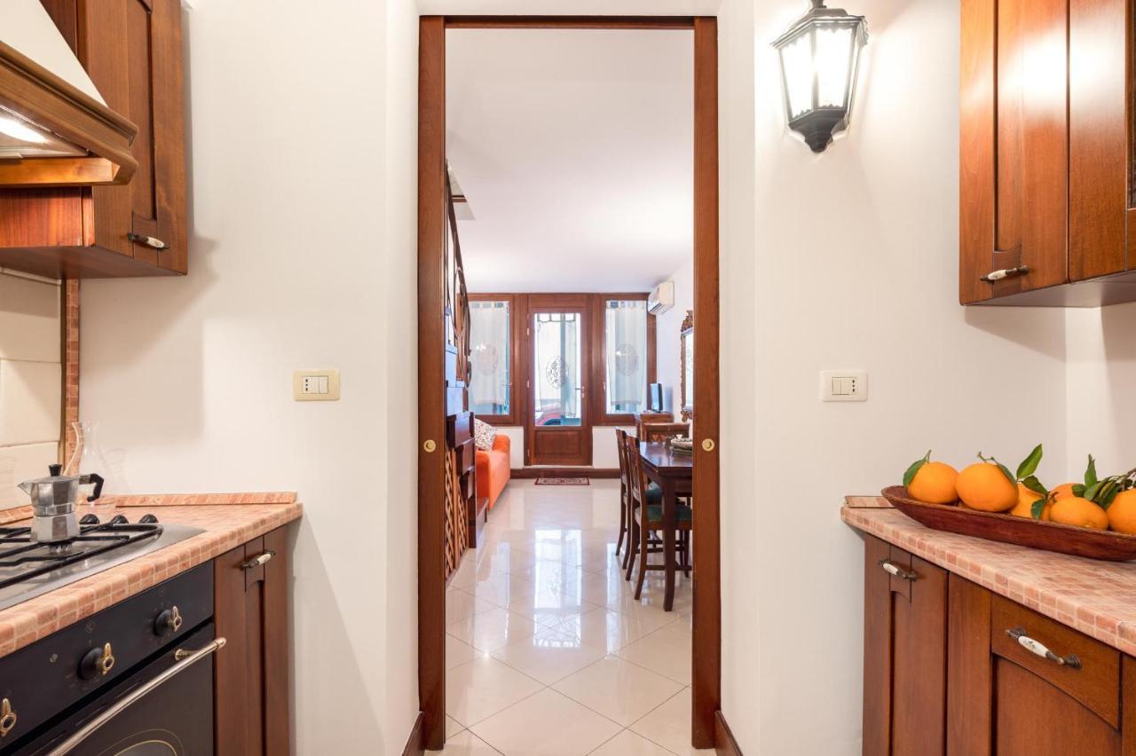 Backy Home Catania-Fontanarossai nemzetközi repülőtér Kültér fotó